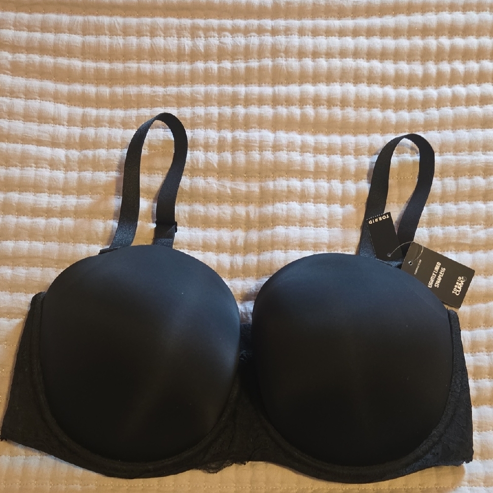 Torrid Black Women's Strapless Bra NWT